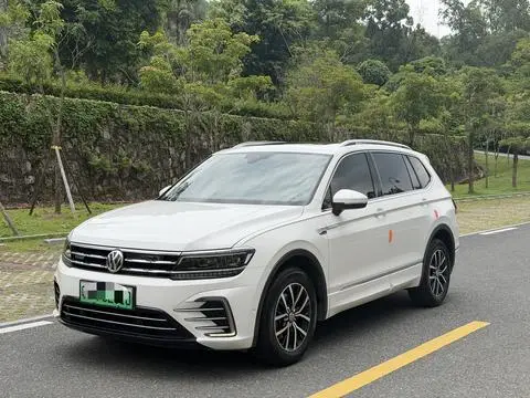 Volkswagen Tiguan L PHEV 2019