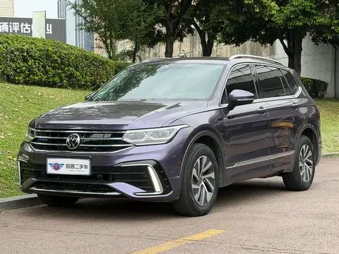 Volkswagen Tiguan L PHEV 2022