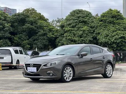 Mazda 3 昂克赛拉 2014