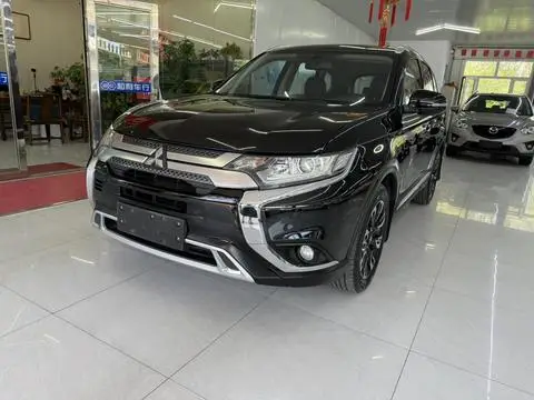 Mitsubishi 欧蓝德 2020