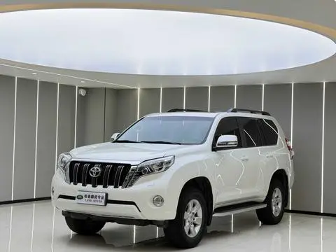 Toyota Prado 2016
