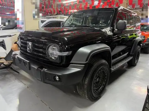 TANK 300 2021