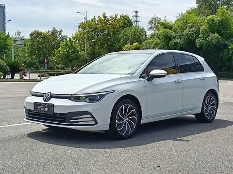 Volkswagen Golf 2021