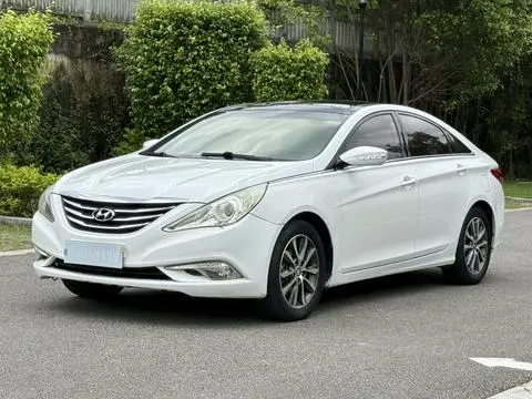 Hyundai 索纳塔八 2013