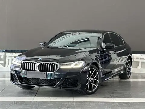 BMW 5 Series 2022 — фото 1