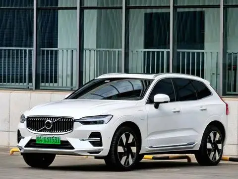 Volvo XC60 PHEV 2024