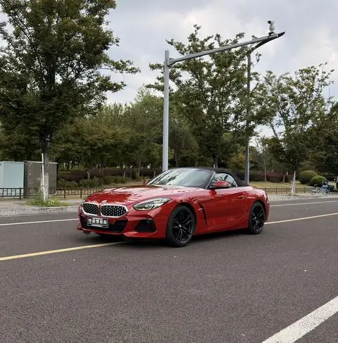 BMW Z4 2019 — фото 1