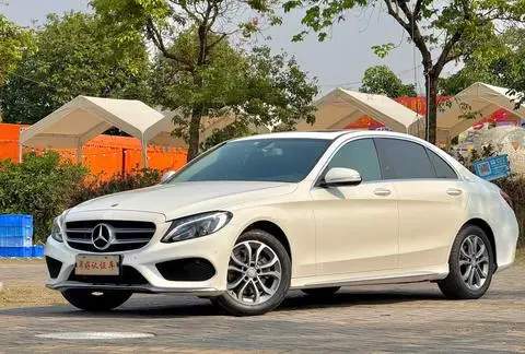 Mercedes-Benz C-Class 2017