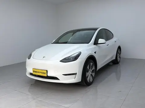 Tesla Model Y 2021 — фото 1