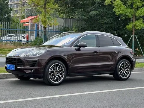 Porsche Macan 2014