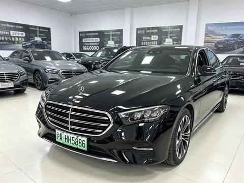 Mercedes-Benz E-Class PHEV 2024