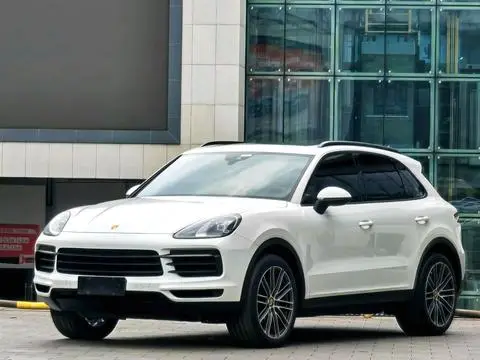 Porsche Cayenne 2019 — фото 1