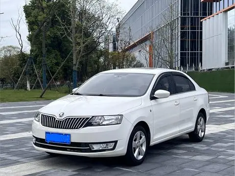 Skoda 昕锐 2015 — фото 1