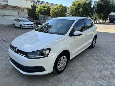 Volkswagen Polo 2016 — фото 1