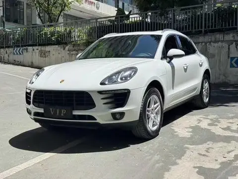 Porsche Macan 2017 — фото 1