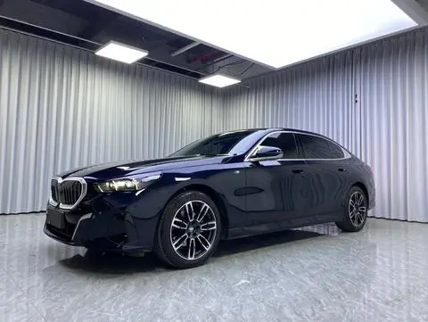 BMW 5 Series 2024