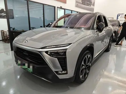 NIO ES8 2020