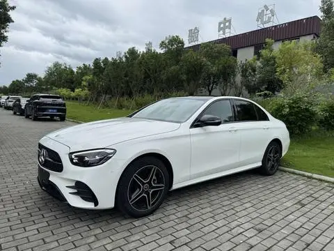 Mercedes-Benz E-Class 2024