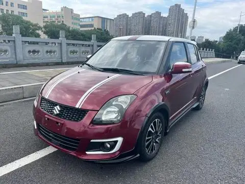 Suzuki 雨燕 2013