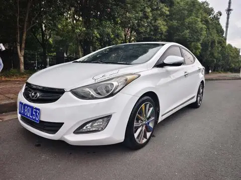 Hyundai Elantra Langdong 2015 — фото 1