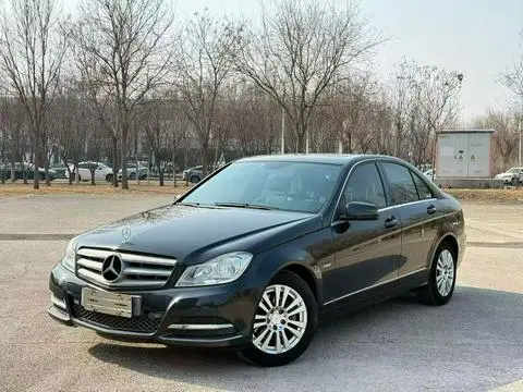 Mercedes-Benz C-Class 2011