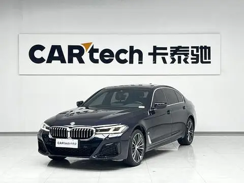BMW 5 Series 2022 — фото 1