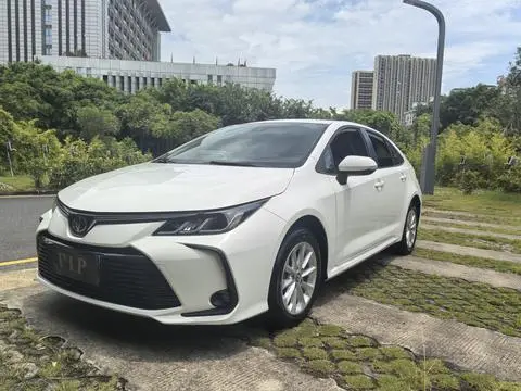 Toyota Corolla 2021 — фото 1
