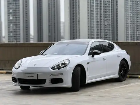 Porsche Panamera 2014