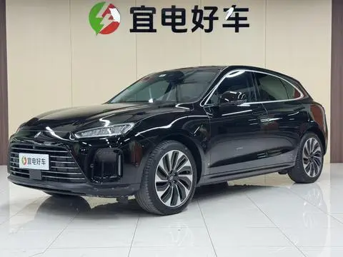 AITO M5 2022