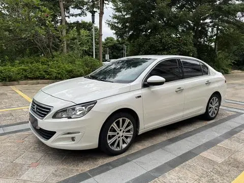 Peugeot 408 2015