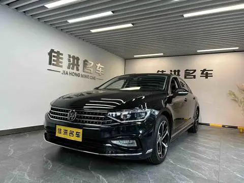 Volkswagen Magotan 2024
