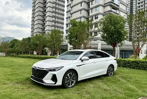 Chery Arrizo 8 2024