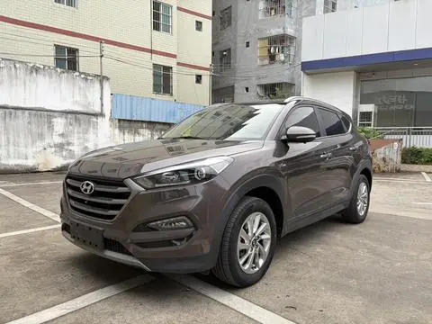 Hyundai 途胜 2015