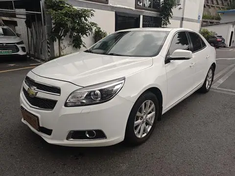 Chevrolet Malibu 2014 — фото 1