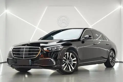 Mercedes-Benz S-Class 2021