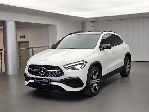 Mercedes-Benz GLA 2023