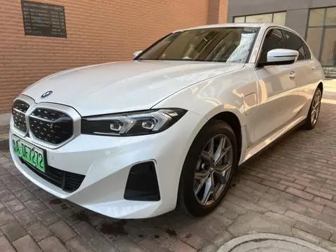 BMW i3 2022