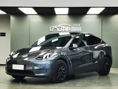 Tesla Model Y 2022 — фото 1
