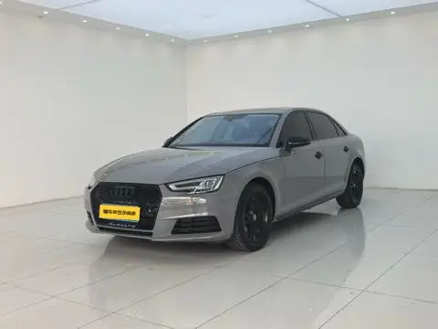 Audi A4L 2018