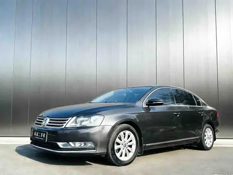 Volkswagen Magotan 2013
