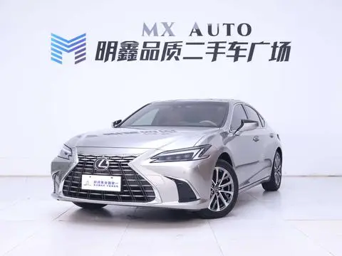 Lexus ES 2025 — фото 1