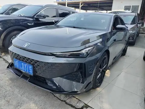 Changan UNI-V 2024