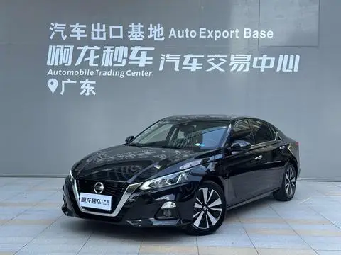 Nissan Teana 2021