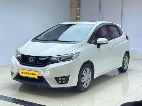 Honda Fit 2016 — фото 1