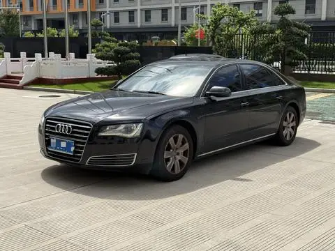 Audi A8 2013