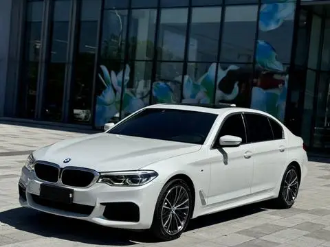 BMW 5 Series 2020 — фото 1