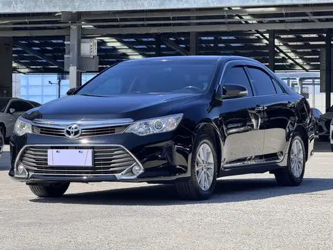 Toyota Camry 2015