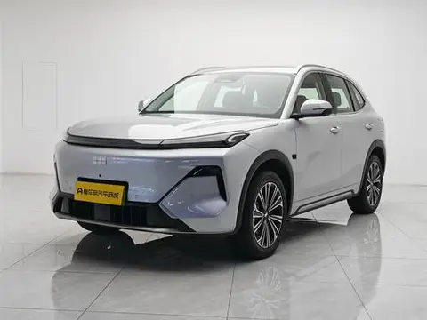 Geely 星舰7 EM-i 2026 — фото 1