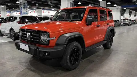 TANK 300 2023