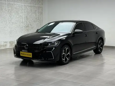Volkswagen Passat 2024